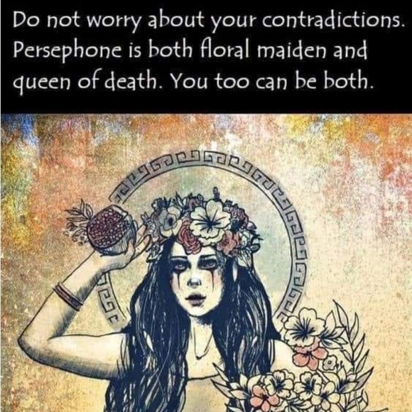 CLOSET-WIDE SALE! Aesthetics on lock! Black friday! Get ur Xmas goodiez 4 low! - Picture 2 of 16